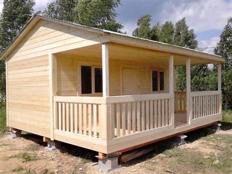 Pin by Ксения М on Дача | Small cottage homes, Log cabin kits, Small ...
