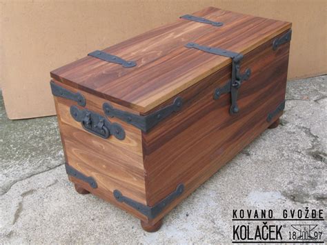 Okov za sanduk, kovano gvoždje. Kolaček 1897. | Decor, Storage, Home decor