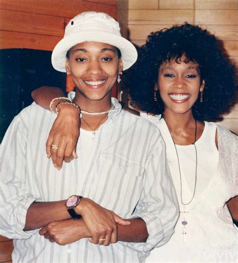 Whitney Houston's Best Friend Robyn Crawford Recalls Their First Kiss