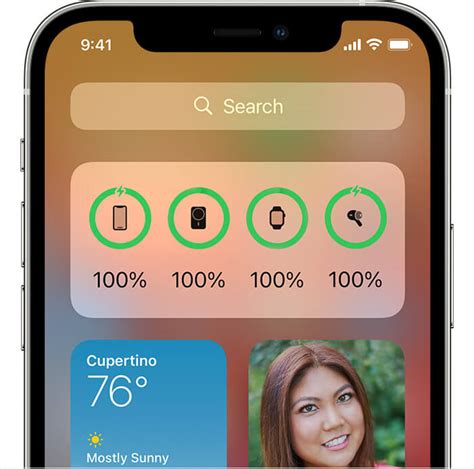 Apple выпускает пауэрбанк на магните для iPhone 12 за 9490 рублей