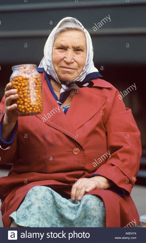Russian Peasant Clothes Stock Photos & Russian Peasant Clothes Stock ...