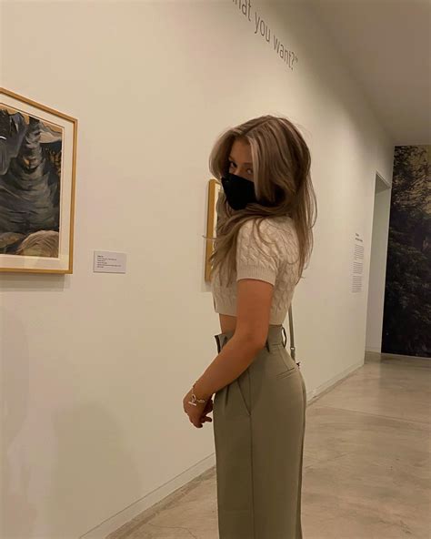 Abigail White ☆ (@abbyywhiite) • Instagram photos and videos