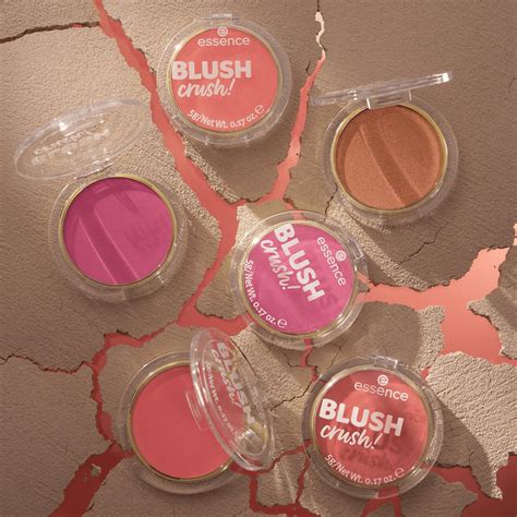 Buy essence BLUSH crush! Cool Berry online