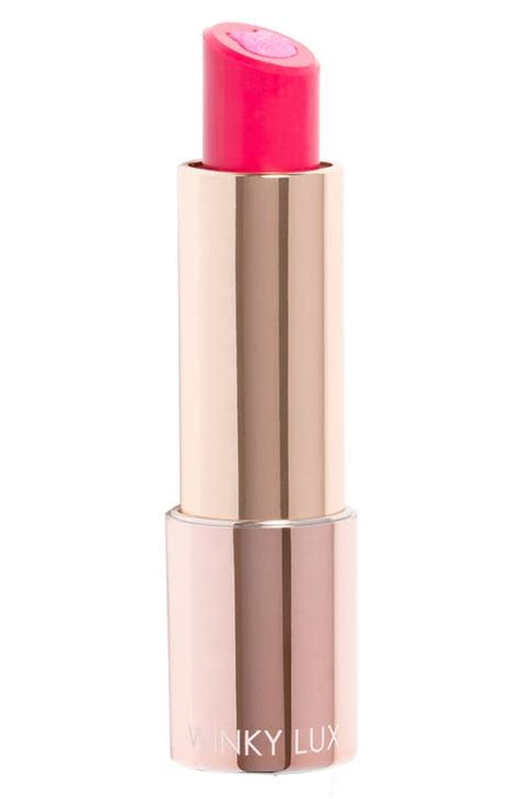 The Winky Lux Lipstick Everyone's Talking About (Thanks to Pokimane!) - ucrr7p5