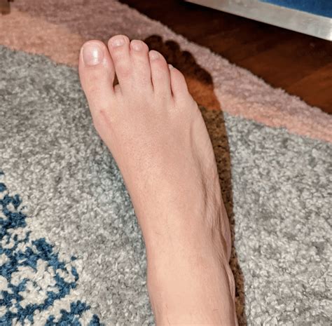 Webbed feet: For people who think ducks had the right idea.