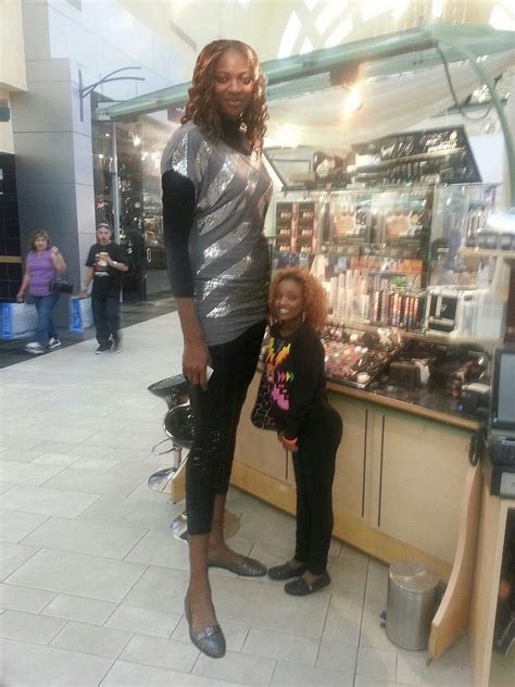 super tall woman at the mall by lowerrider on deviantART | Tall people
