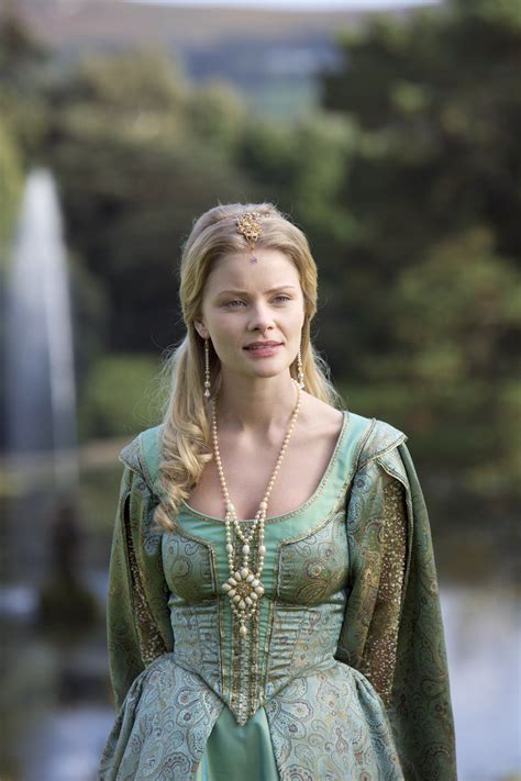 The Tudors - Season 2 Episode Still | Tudor fashion, Tudor costumes