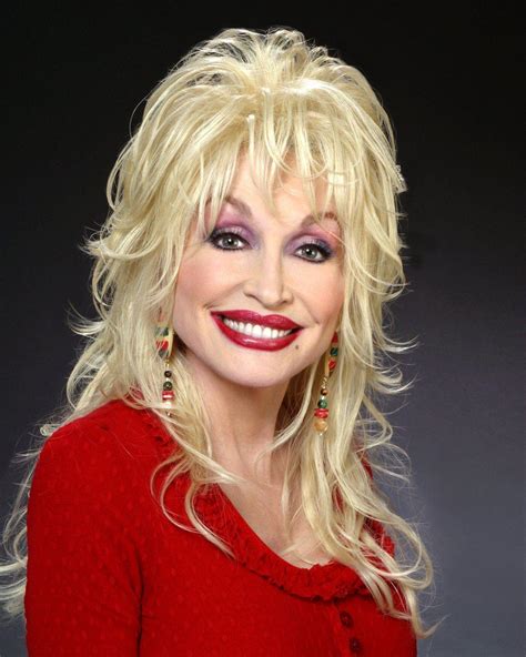 Dolly Parton Hot Wallpapers