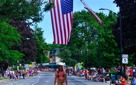 Naked abortion-rights protester disrupts Fourth of July parade in Vermont
