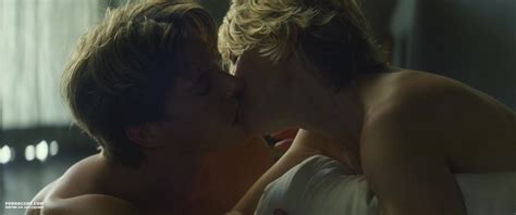 Жопа Робин Райт – Тайное влечение (2012) | PornoCadr.com