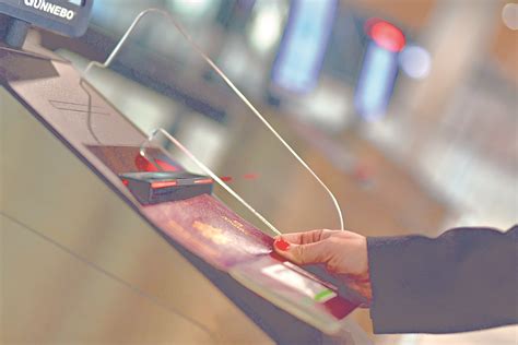 controle de passeport systeme biometrique