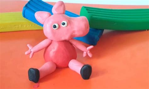 Десткая поделка: свинка своими руками. Розовый поросенок из пластилина ...