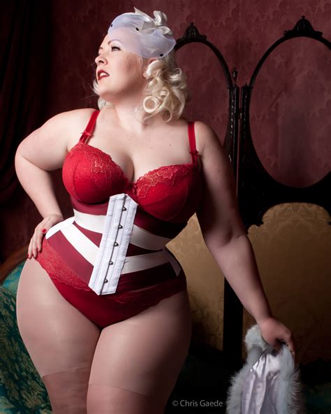 Beginning a Waist Training Journey | The Lingerie Addict