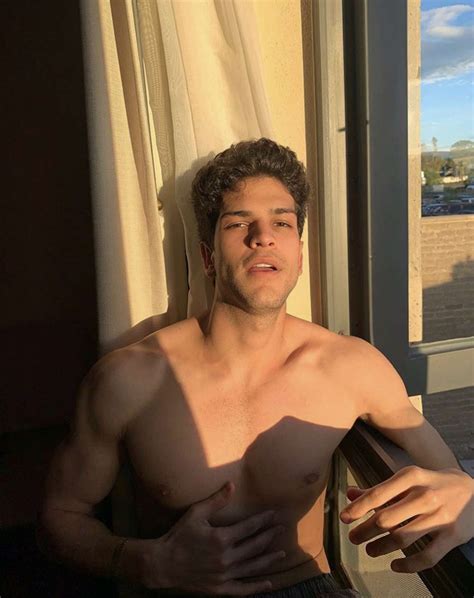 Bernardo Flores, el hijo psicópata de David Zepeda en La doña