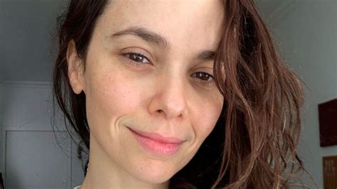 Cenapop · Débora Falabella diz que não conseguia namorar por ser muito ...