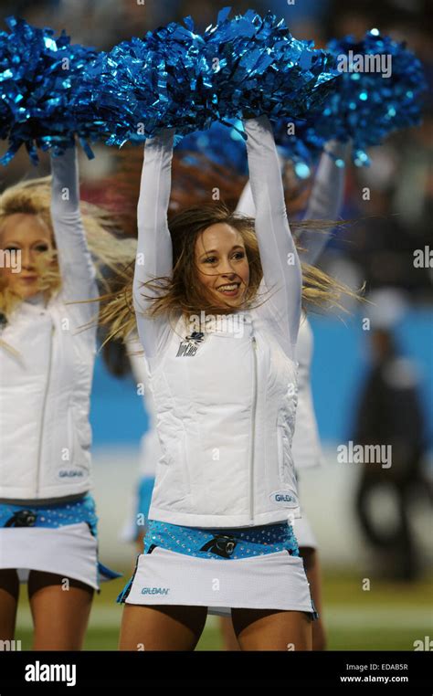 Carolina panthers cheerleaders hi-res stock photography and images - Alamy