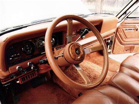 1985 Jeep Wagoneer - Information and photos - MOMENTcar