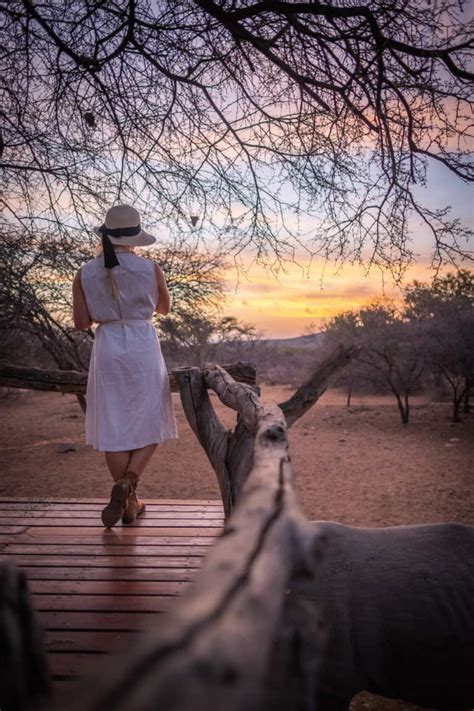 11 BEST Binoculars For Safari In Africa
