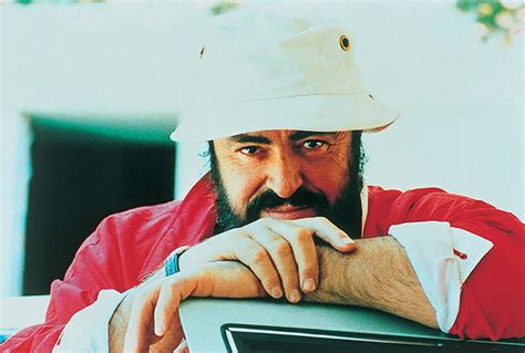 Лучано Паваротти и сборник «The 50 Greatest Tracks» + розыгрыш 10 ...