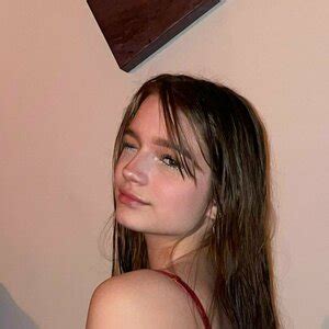 littleaurora / littleaurora7 / vipaurora Nude Leaks OnlyFans - Fapezy