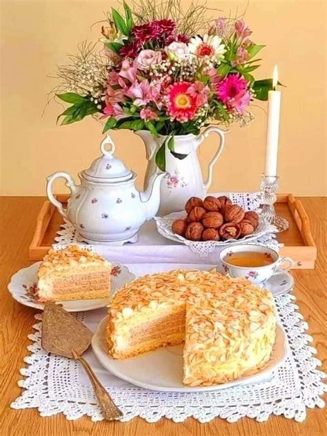 Pin on ЭСТЕТИКА еды в фотографиях. | Afternoon tea tables, Afternoon ...