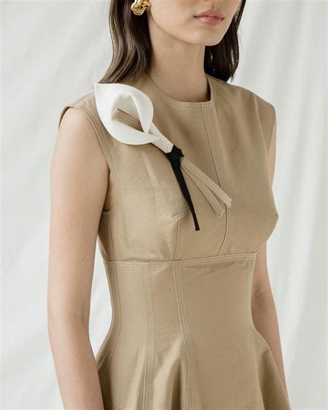 Pin by Sunhin on Đầm | Fashion sewing, Fashionista clothes, Stylish ...