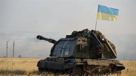 2S19 Msta, Summer 2014, Eastern Ukraine [1280x719] : MilitaryPorn