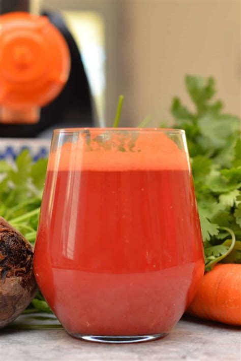 Beet Carrot Juice (Juicer or Blender) - Clean Eating Kitchen