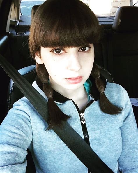 Suzi Hunter 04/05/2024 • CelebMafia