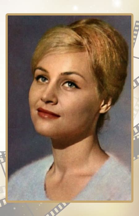 Из-за чего актриса Татьяна Конюхова хотела наложить на себя руки, и ...