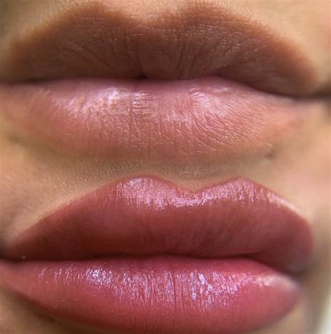 lip color tattoo 2