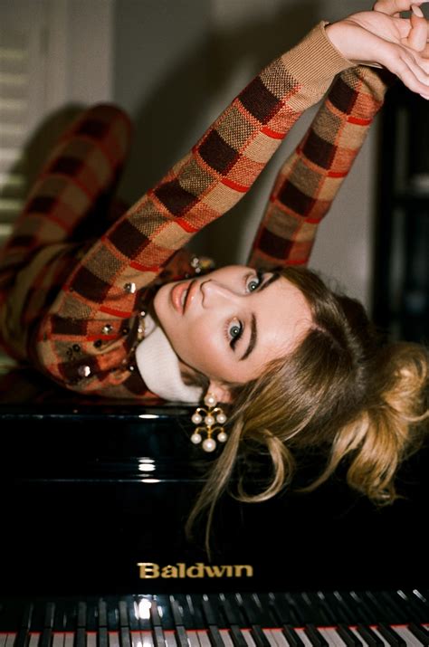 Hot Sabrina Carpenter Photos - 12thBLOG