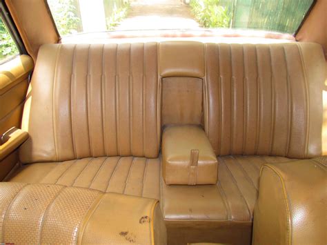 Mercedes W115 Interior