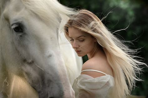 Horse Girl Face at Jerry Fifield blog