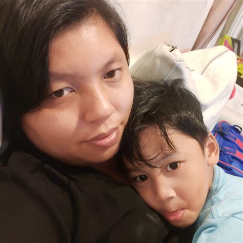 kesibukan ibu bekerja sambil mengurus keluarga diary  angel pink