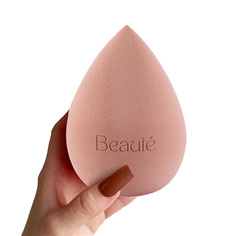 Amazon.com : Beauté XL Pointed Egg Beauty Blender- 4x3" Mega Makeup