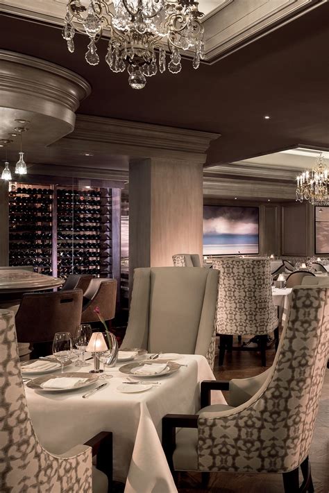 anniversary date restaurants near me - Bonny Mooney