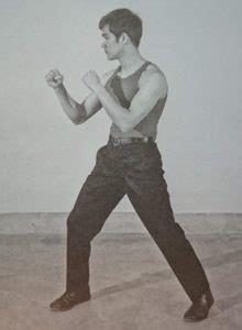 bruce-lee-stance | 'Training Like Bruce Lee'