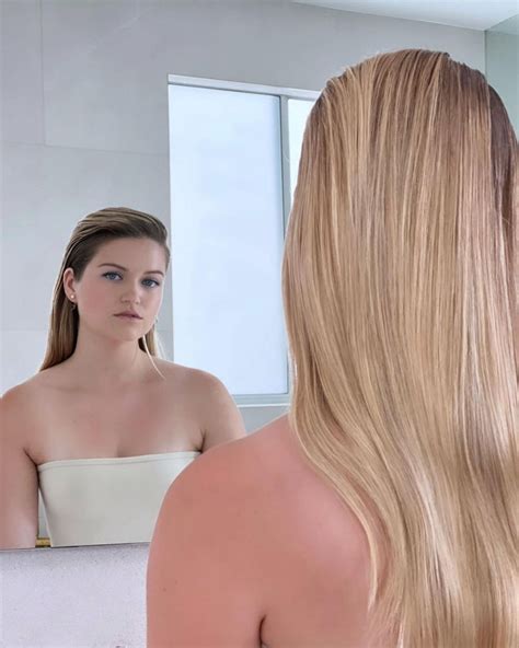 Kelly Lamor Wilson - "Anything's Possible" Premiere Photo Shoot July