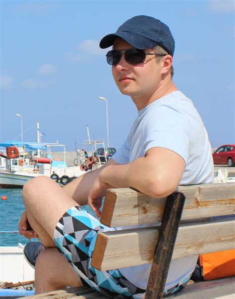 Алексей Голубев