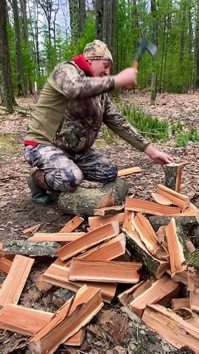 Маленький да Удаленький! Топор Фискарс - YouTube