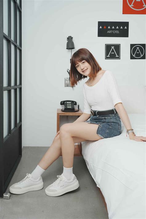 [Limerence]Betty 微笑女孩极致裸足-章鱼资源网