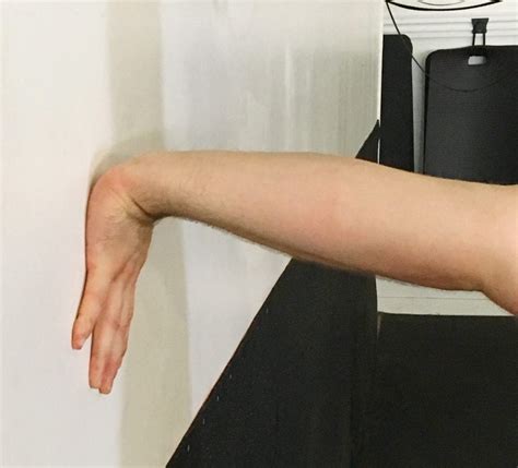 Bicep Wall Stretch