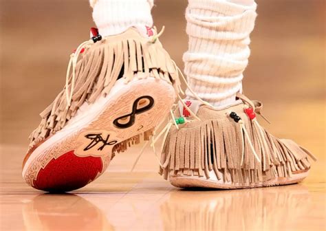 Kyrie Irving Debuts Native American Inspired Anta KAI 1 Chief Hélà In ...