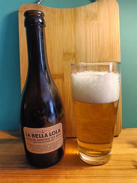 Cerveza La Bella Lola de Barcelona Beer Company | Pasión Cervecera