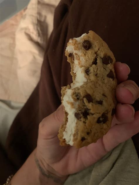 A Bad Ice Cream Sandwich - by Kelly Oxford