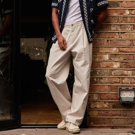 The best wide-leg trousers for men in 2025 | OPUMO Magazine