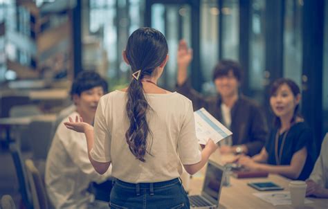 PPTデザインの作り方完全ガイド｜誰でもプロっぽく仕上がる10のポイント