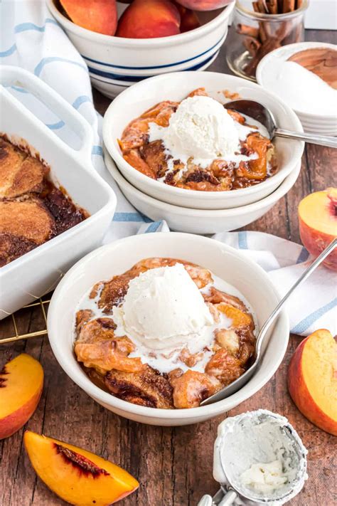 Peach Cobbler Recipe - Shugary Sweets
