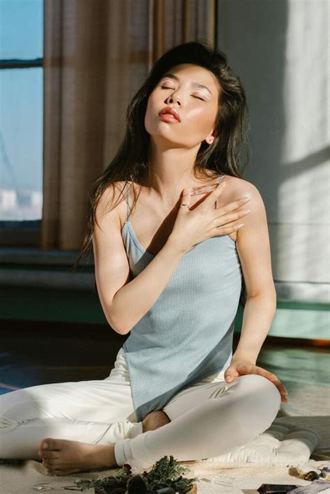 How To Heal Yourself: 16 Solid Tips To Heal Mind, Body & Soul